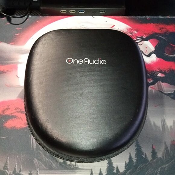 Oneodio (Previously OneAudio) Headphone case - Picture 1 of 3